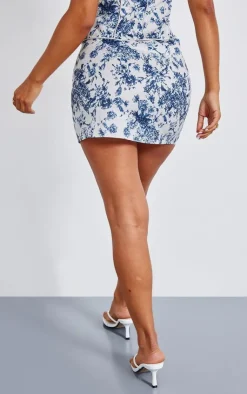 Clearance PrettyLittleThing Petite Floral Print Mini Skirt Blue