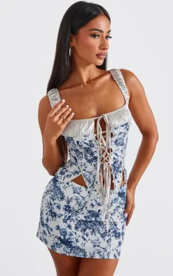 Clearance PrettyLittleThing Petite Floral Print Mini Skirt Blue
