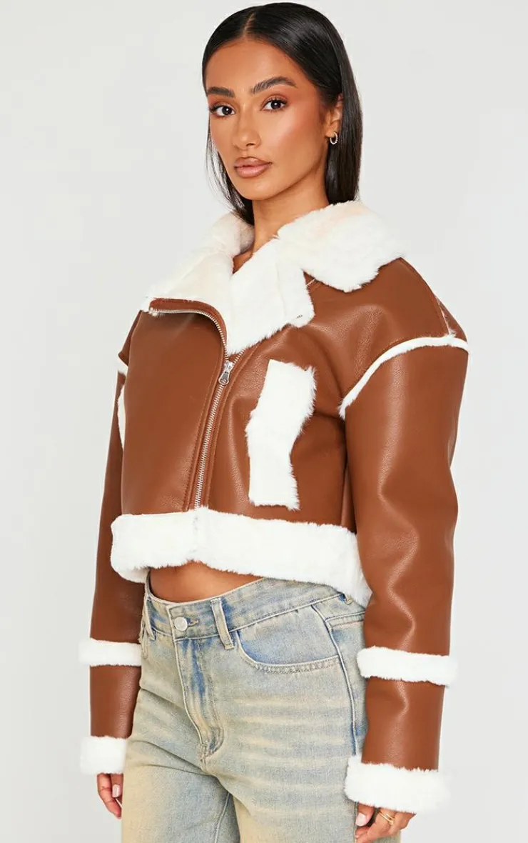 PrettyLittleThing Aviator Jackets*Petite Fur Trim Detail Aviator Jacket