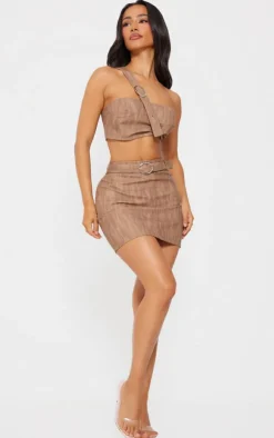 Outlet PrettyLittleThing Petite Woven Micro Mini Skirt Brown