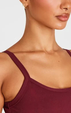 Hot PrettyLittleThing Petite Snatched Sculpt Cami Strap Crop Top Burgundy