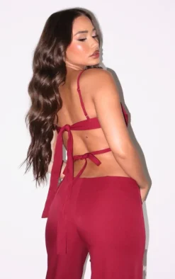 PrettyLittleThing Petite Strappy Woven Bralet Burgundy