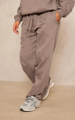 PrettyLittleThing Grey Sweatsuits*Petite Cross Applique Embroidered Sweatpants