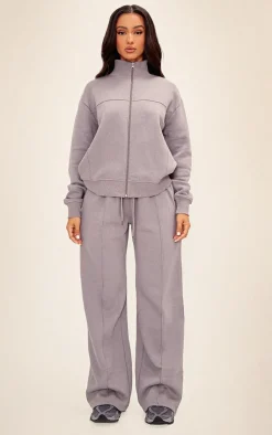 Best PrettyLittleThing Petite Seam Detail Straight Leg Sweatpants Charcoal