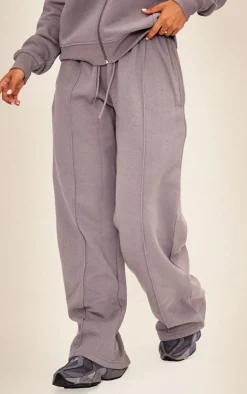 Best PrettyLittleThing Petite Seam Detail Straight Leg Sweatpants Charcoal