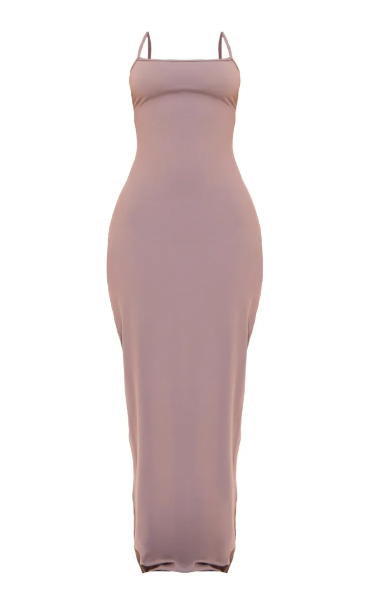 PrettyLittleThing Snatched*Petite Snatched Sculpt Strappy Maxi Dress