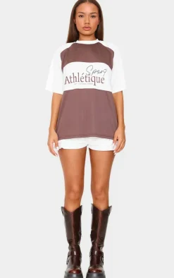 PrettyLittleThing T-Shirts*Petite Contrast Logo Sports Jersey