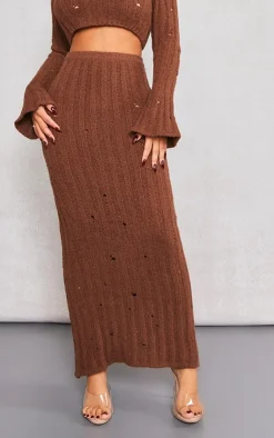 Best PrettyLittleThing Petite Distressed Rib Knit Maxi Skirt Chocolate