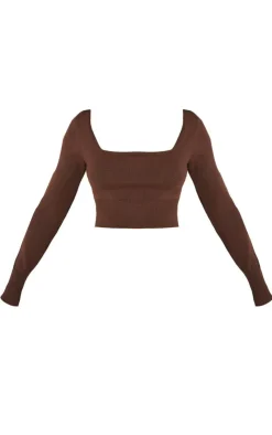 Outlet PrettyLittleThing Petite Knitted Long Sleeve Scoop Neck Crop Top Chocolate