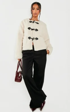 PrettyLittleThing Winter Coats & Jackets*Petite Borg Longline Clasp Detail Jacket