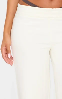 Discount PrettyLittleThing Petite Contrast Detail Straight Leg Sweatpants Cream