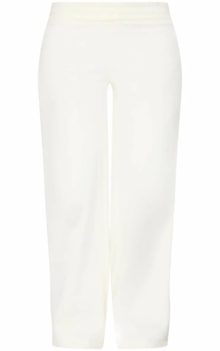 Discount PrettyLittleThing Petite Contrast Detail Straight Leg Sweatpants Cream
