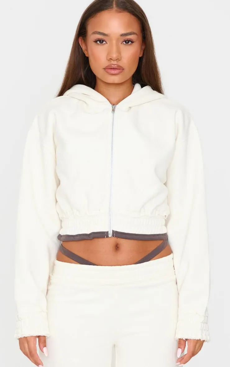 New PrettyLittleThing Petite Contrast Detail Cropped Zip Up Hoodie Cream