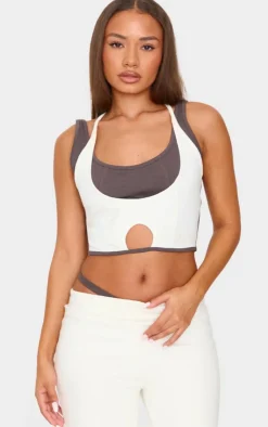 New PrettyLittleThing Petite Contrast Detail Crop Top Cream