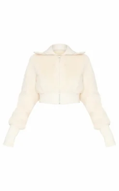Clearance PrettyLittleThing Petite Cropped Zip Up Faux Fur Jacket Cream