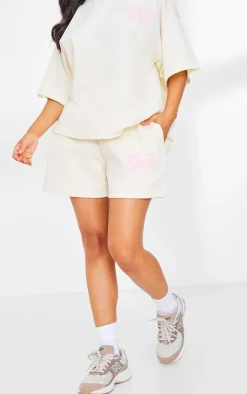 Discount PrettyLittleThing Petite Graphic Runner Shorts Cream