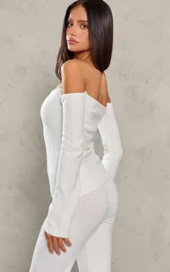Sale PrettyLittleThing Petite Knitted Long Sleeve Off The Shoulder Long Top Cream
