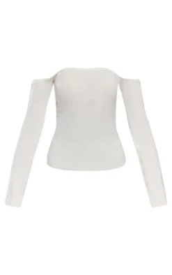 Sale PrettyLittleThing Petite Knitted Long Sleeve Off The Shoulder Long Top Cream