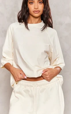 Discount PrettyLittleThing Petite Oversized Wide Leg Sweatpants Cream