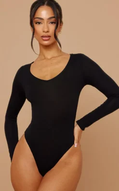 PrettyLittleThing Basic Tops*Petite Domineca Basic V Neck Bodysuit