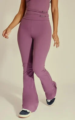 PrettyLittleThing Snatched*Petite Core Collection Tab Snatched Sculpt Foldover Pant