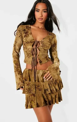 Best PrettyLittleThing Petite Devore Ruffle Mini Skirt Green