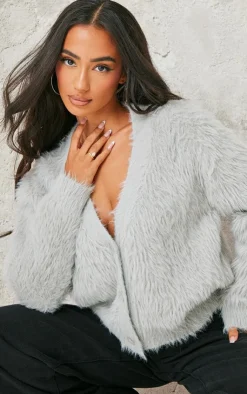 PrettyLittleThing Cardigans*Petite Fluffy Knit V Neck Cardigan