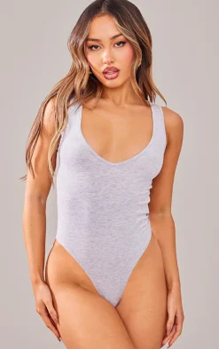 PrettyLittleThing Sleeveless Tops*Petite Basic Cotton Blend Plunge Sleeveless Bodysuit