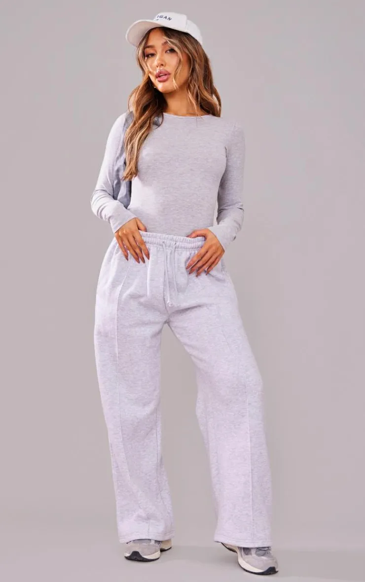 PrettyLittleThing Basic Tops*Petite Basic Cotton Blend Crew Neck Bodysuit