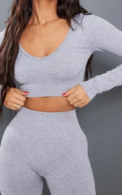 Outlet PrettyLittleThing Petite Bubble Ribbed Contour Long Sleeve Crop Top Grey Marl