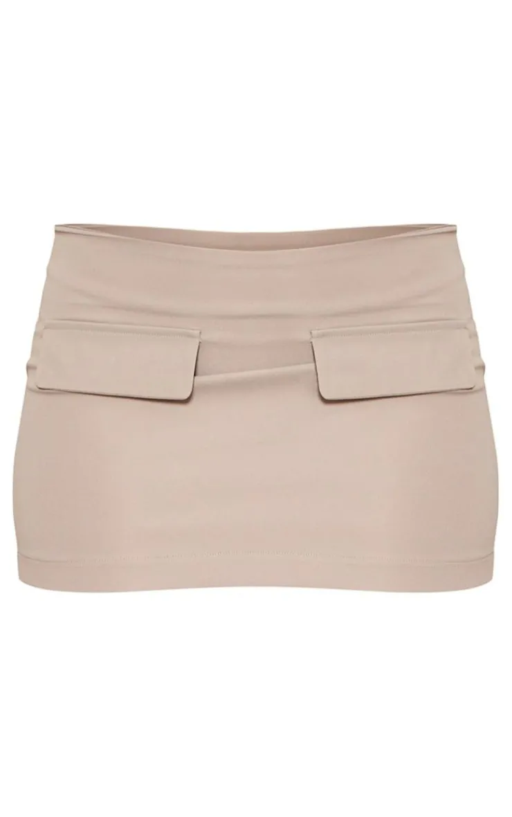 PrettyLittleThing Petite Pocket Detail Tailored Mini Skirt Grey