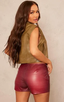 PrettyLittleThing Faux Leather Jackets*Petite Sleeveless Collared Faux Leather Vest