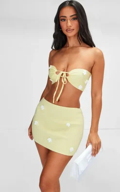 PrettyLittleThing Petite Knitted Micro Mini Skirt With Flower Details Lemon