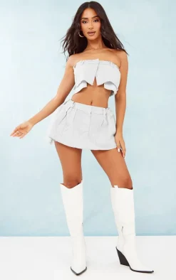 Online PrettyLittleThing Petite Denim Button Front Crop Top Light Blue Wash