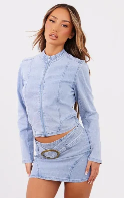 Hot PrettyLittleThing Petite Fitted Cropped Denim Jacket Light Blue Wash