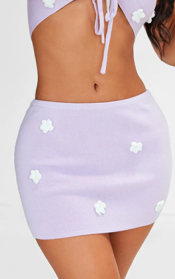 PrettyLittleThing Knitted Two Piece Sets*Petite Knitted Micro Mini Skirt With Flower Details