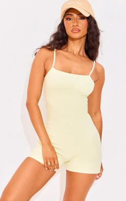 PrettyLittleThing Snatched*Petite Snatched Sculpt Strappy Romper