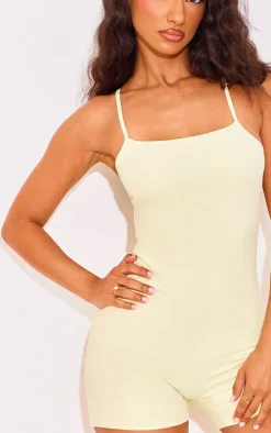 PrettyLittleThing Snatched*Petite Snatched Sculpt Strappy Romper