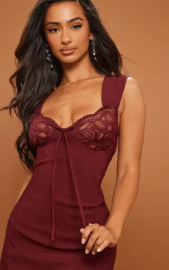 Petite Lace Cup Bodycon Dress-PrettyLittleThing Best