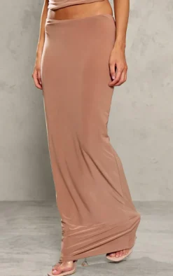 Discount PrettyLittleThing Petite Slinky Low Waist Maxi Skirt Mocha