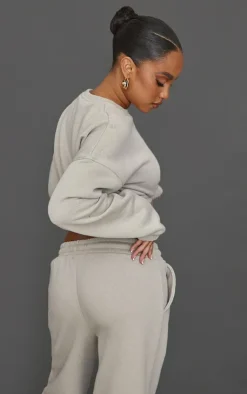 Discount PrettyLittleThing Petite Crop Elasticated Sweat Top Moss Grey