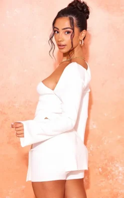 Hot PrettyLittleThing Petite Knitted Longline Top Off White