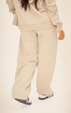 Outlet PrettyLittleThing Petite Seam Detail Straight Leg Sweatpants Pebble
