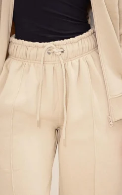 Outlet PrettyLittleThing Petite Seam Detail Straight Leg Sweatpants Pebble