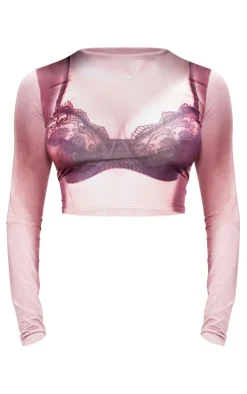 Hot PrettyLittleThing Petite Body Print Long Sleeve Crop Top Pink