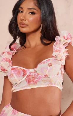 New PrettyLittleThing Petite Floral Ruffle Crop Top Pink
