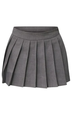 New PrettyLittleThing Petite Premium Woven Pleated Mini Skirt Grey