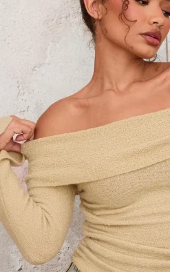 PrettyLittleThing Knitted Tops*Petite Boucle Knit Off Shoulder Ruched Top