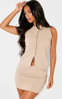 Hot PrettyLittleThing Petite Bengaline Longline Button Vest Stone