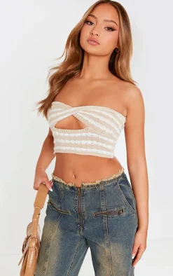 PrettyLittleThing Knitted Tops*Petite Knit Twist Front Stripe Crop Top